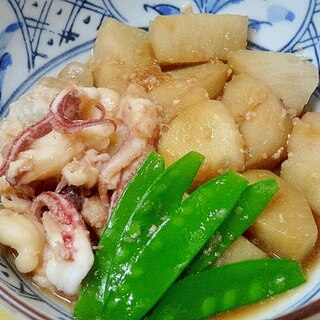 ご飯がススム♪　「イカゲソ里芋の甘辛煮」